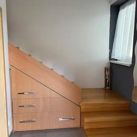 Dom Melissa V Malebnej Obci Banka Piest'any