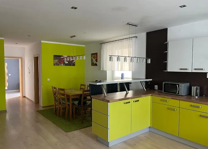 Casa vacanze Dom Melissa V Malebnej Obci Banka Piest'any