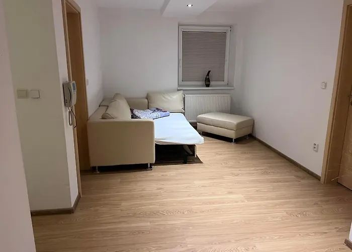 Dom Melissa V Malebnej Obci Banka